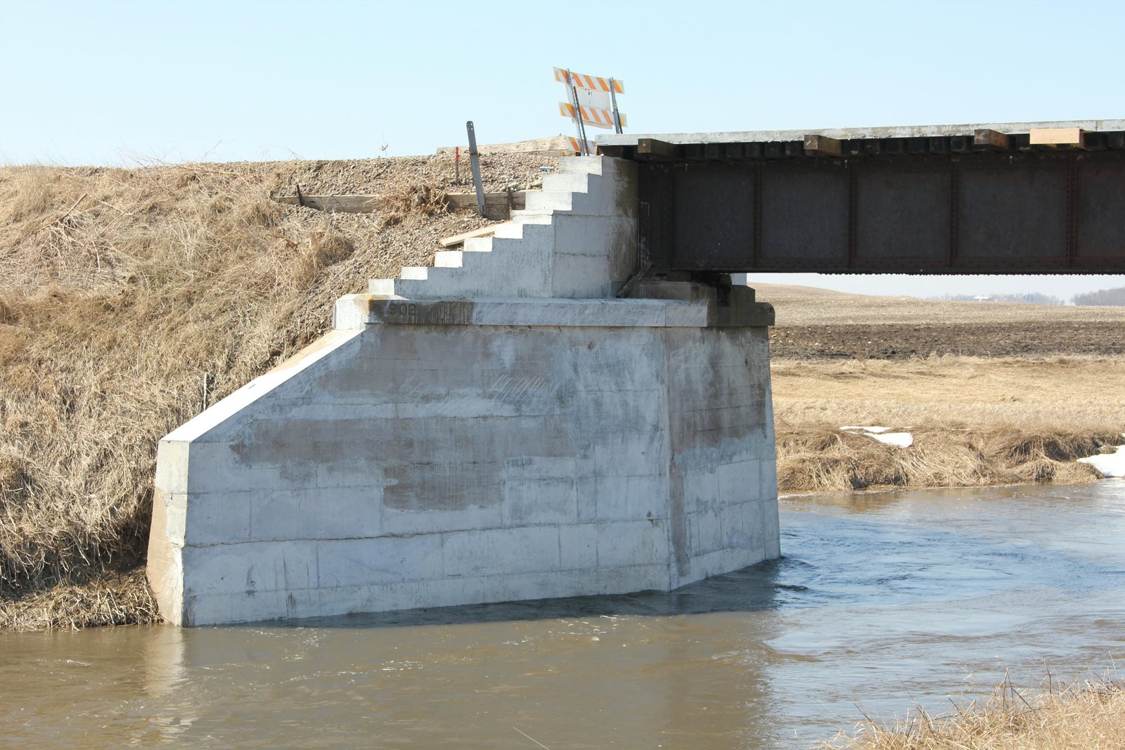 West abutment